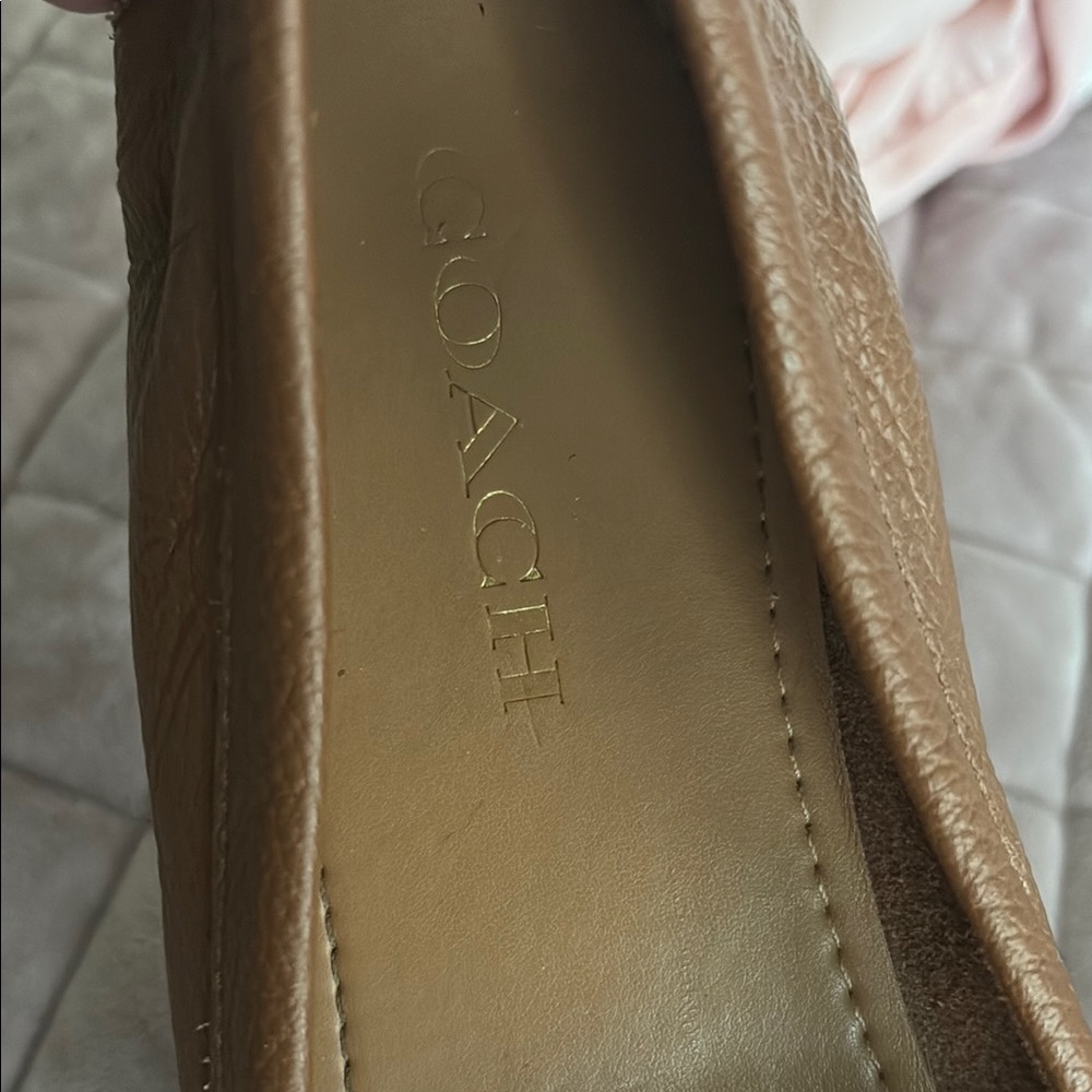 Coach Brown Leather Flats Timeless Style - Picture 8 of 11